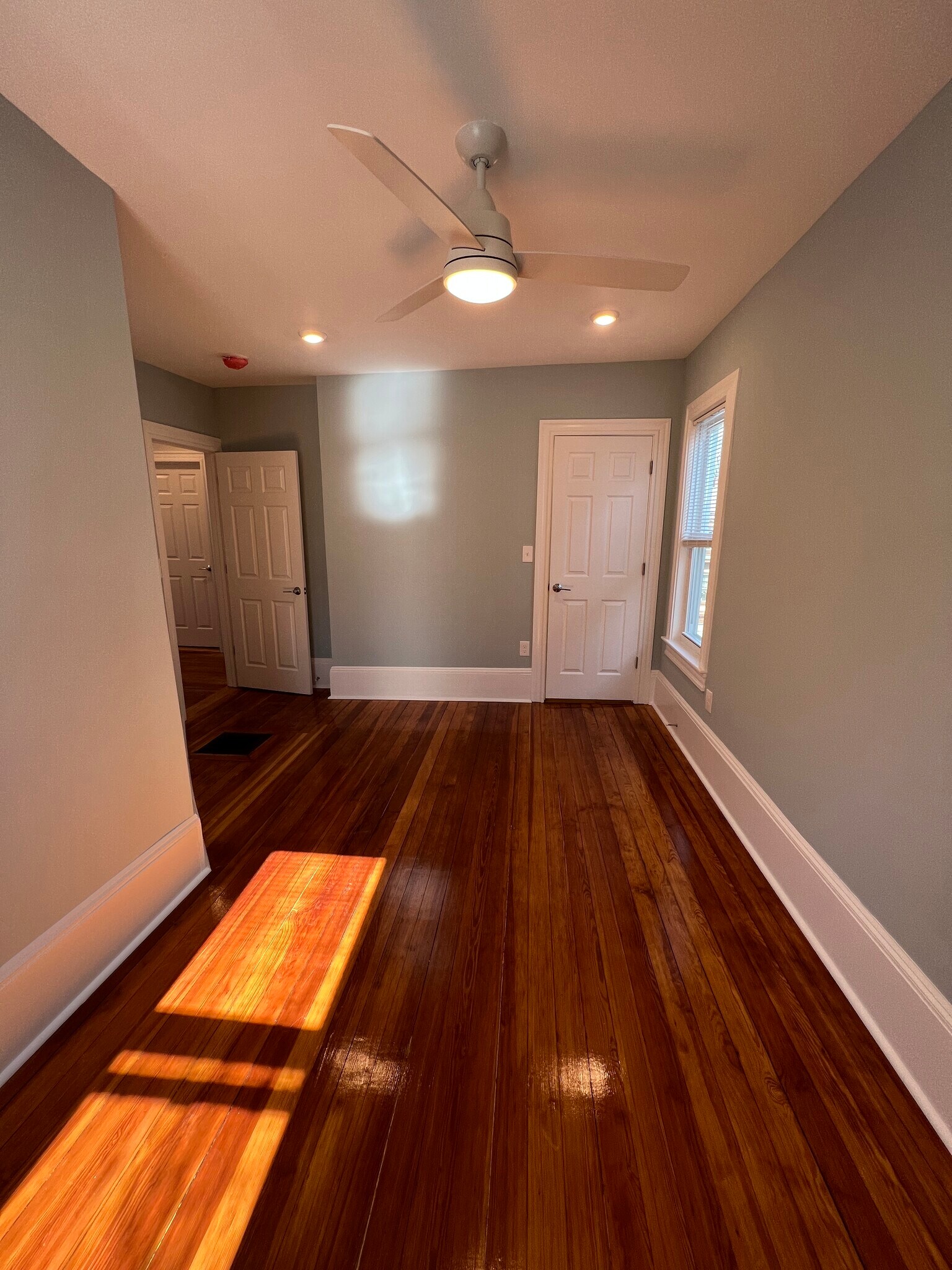 Building Photo - 3 Mossland St