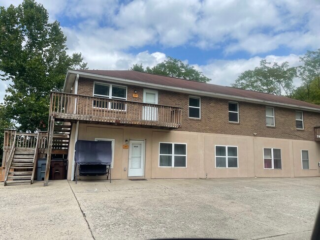 Building Photo - 6320 E Miami River Rd