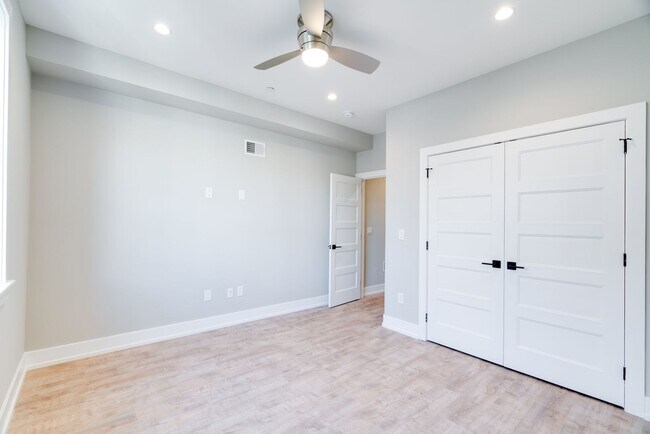 Building Photo - Stylish New Construction Near Fishtown