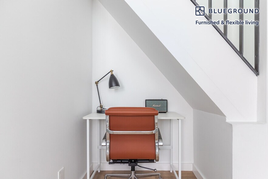 Building Photo - 433 Wythe Ave