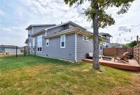 Building Photo - Eastwood at Riverside #47