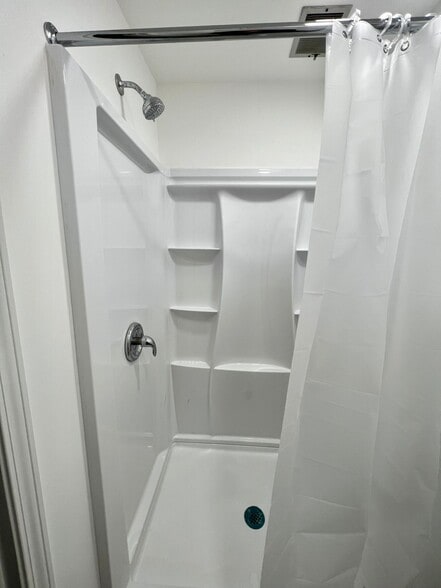 Building Photo - 5570 Hecate Ct