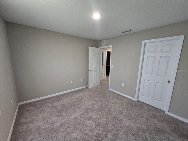 Building Photo - 5493 Siltstone St