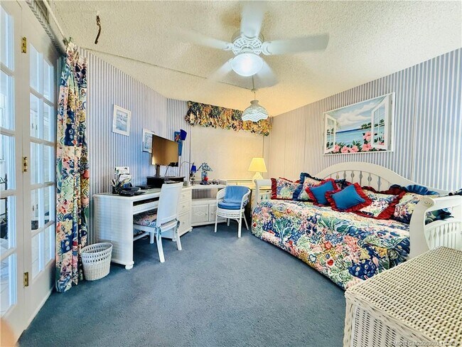 Building Photo - 9500 S Ocean Dr