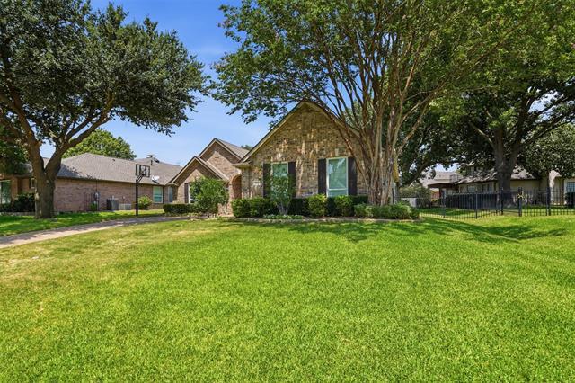 Building Photo - 900 Muirfield Dr