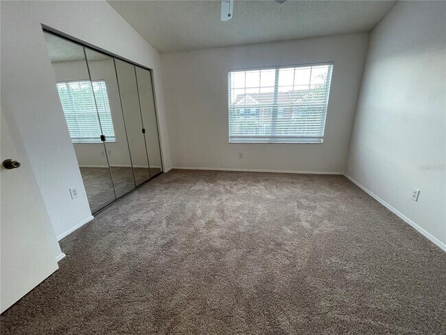 Building Photo - 6338 Bayside Key Dr