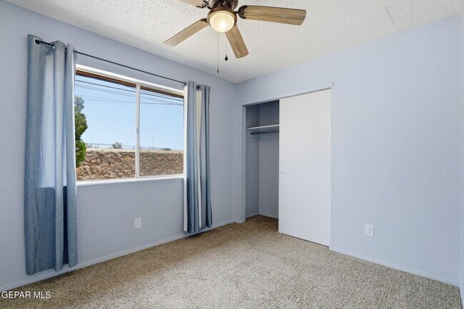 Building Photo - 1610 Dale Douglas Dr