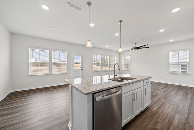 Building Photo - Amazing New Construction Townhome in Durham - Easy commute to RTP, Brier Creek