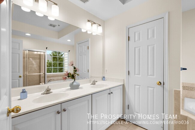 Building Photo - 9752 Evening Bird Ln