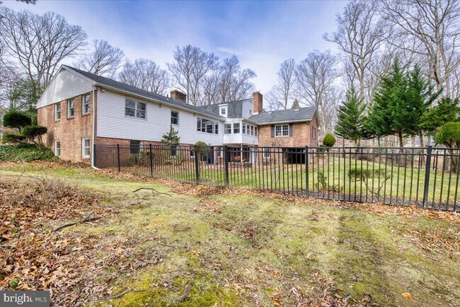 Building Photo - 1674 High Point Ln