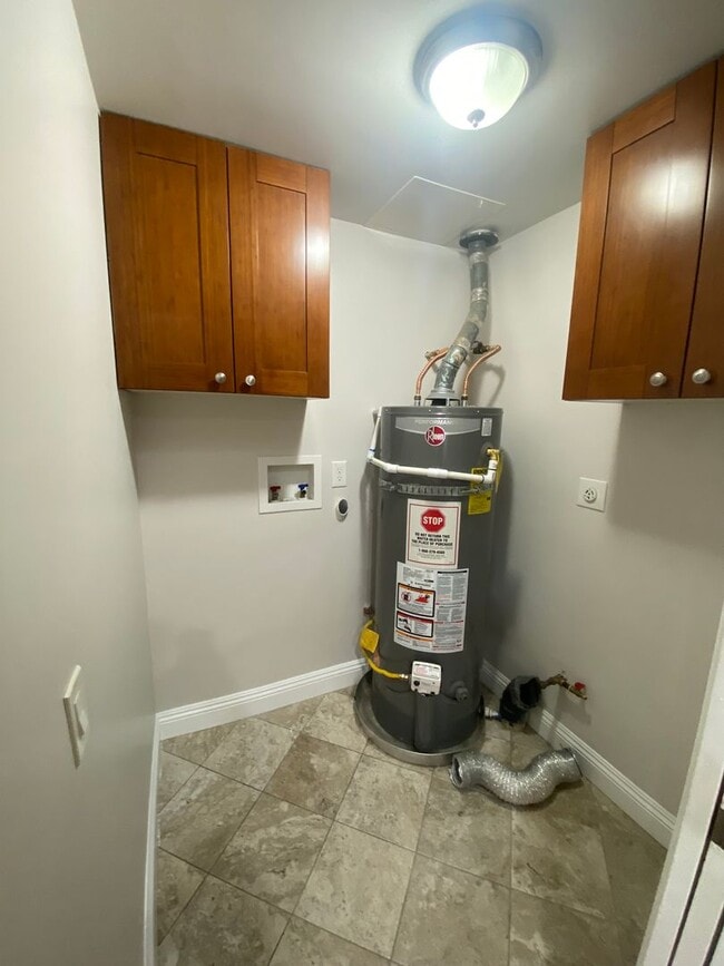 Building Photo - Luxurious 3 Bedroom Cypress Townhouse for Rent!