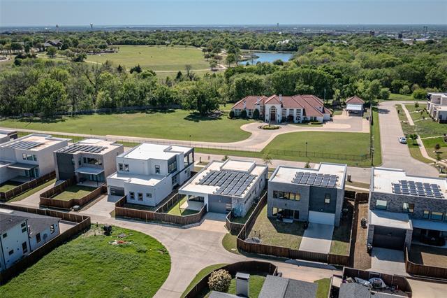Building Photo - 9742 Sunset Dr