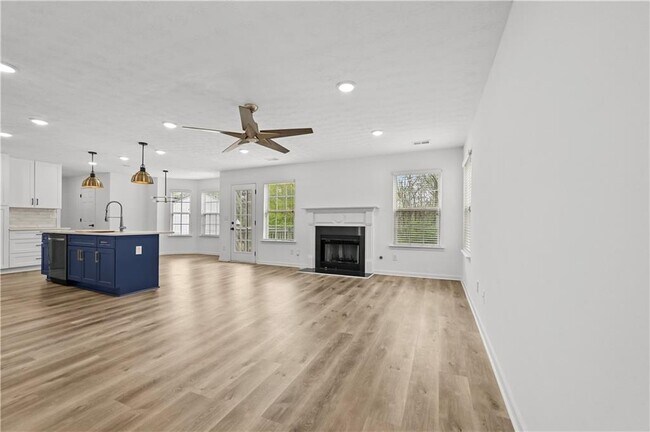 Building Photo - 3825 Tristan Way