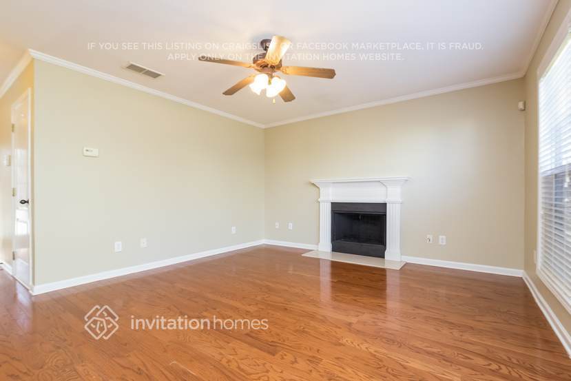 Building Photo - 6582 Grand Hickory Dr