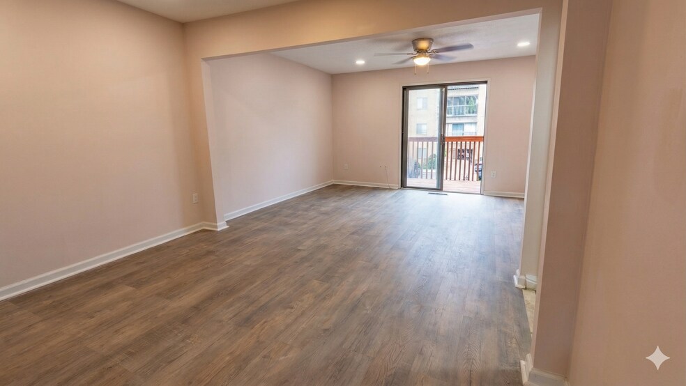 Building Photo - 971 S Taylor St