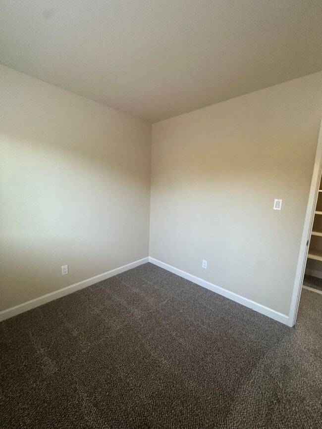 Building Photo - 4309 Ross Ave
