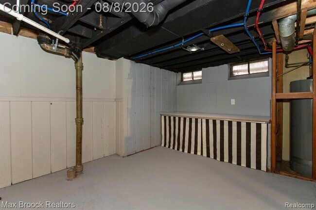 Building Photo - 8501 Northfield Blvd
