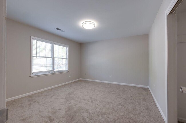Building Photo - 1311 Poplar Estates Pkwy