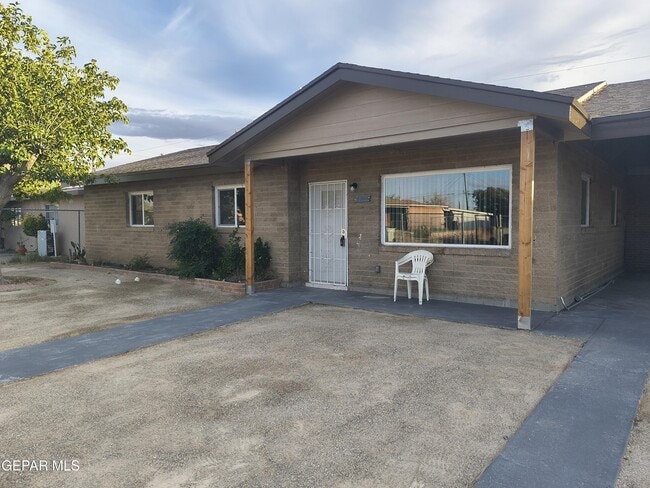 Primary Photo - 4908 Blue Ridge Cir