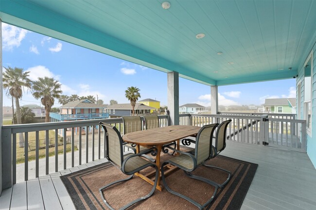 Building Photo - 4025 Vista Blvd