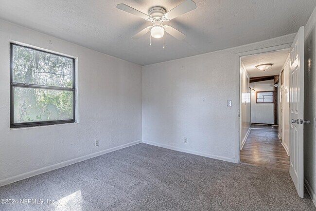 Building Photo - 8306 Galveston Ave