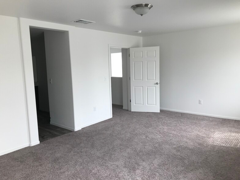Master Bedroom - 9870 Coastal Fog Dr