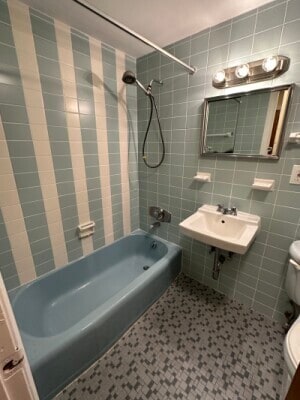 Building Photo - 2016 Commonwealth Ave