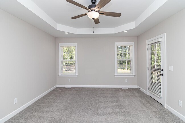 Building Photo - 3 Bed/2 Bath Home - New Construction in Sm...