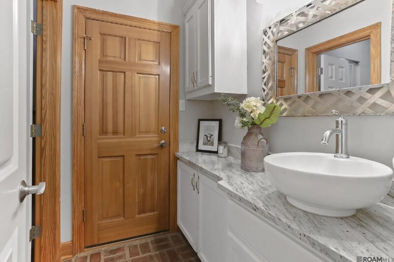 Building Photo - 17867 W Colony Way