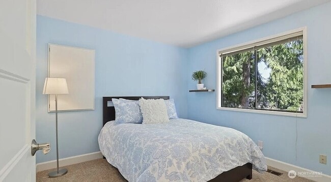 Building Photo - 2322 233rd Ave NE