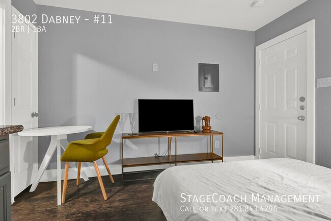 Primary Photo - 3802 Dabney-#11