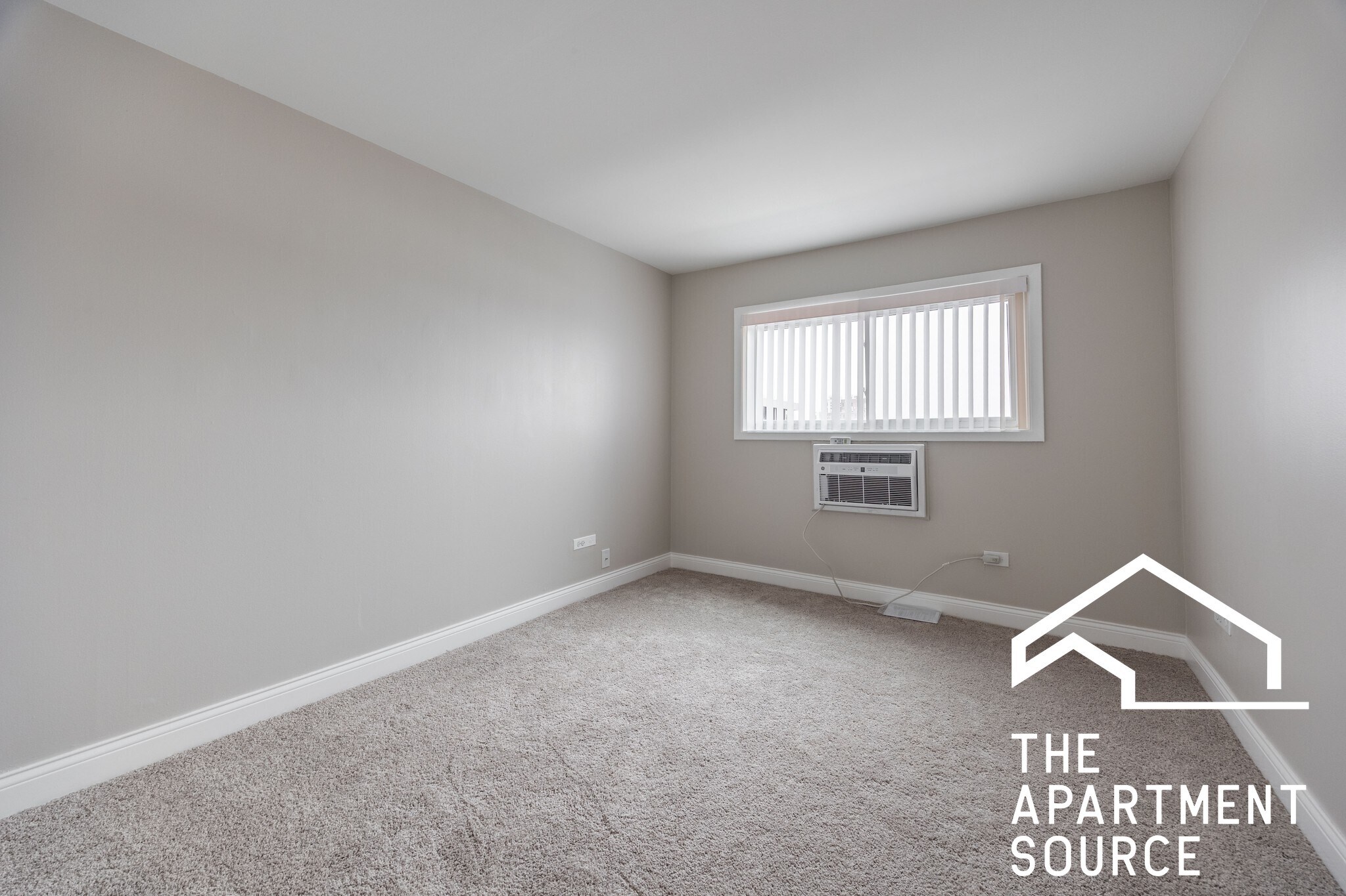 Building Photo - 112 N Kenilworth Ave