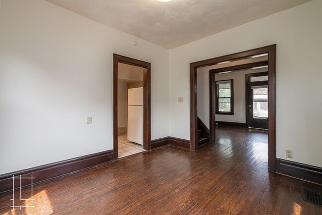 Building Photo - 435 Alden Ave
