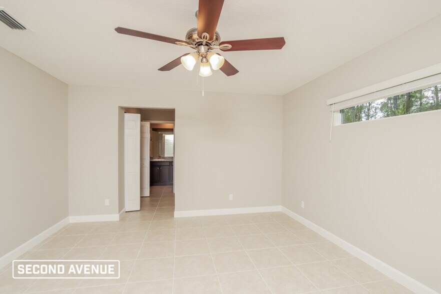 Building Photo - 534 Poplar St SE