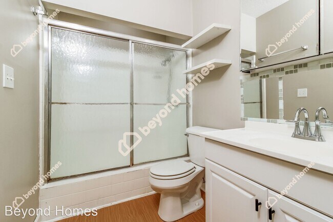 Building Photo - 3 br, 2 bath House - 70 Kingspark