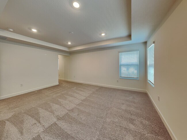 Building Photo - 3071 Sanctuary Dr
