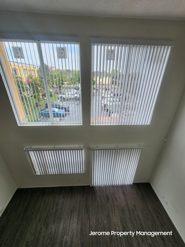 Building Photo - 18111 NW 68th Ave