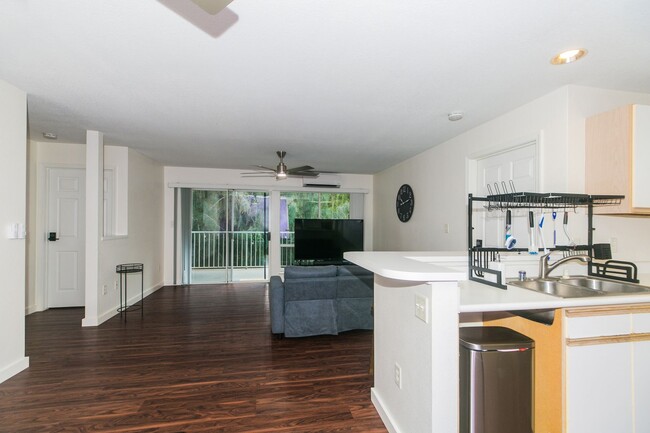 Building Photo - 95-270 Waikalani Dr. #I204
