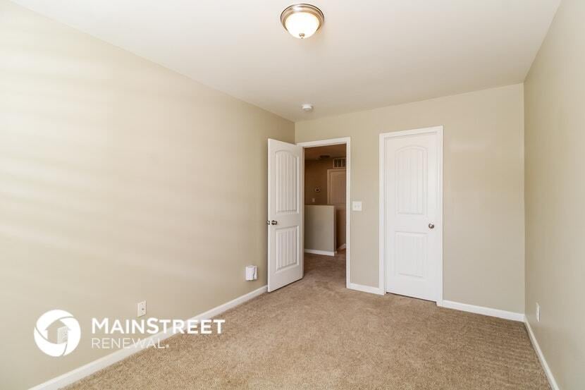 Building Photo - 641 Hastings Road