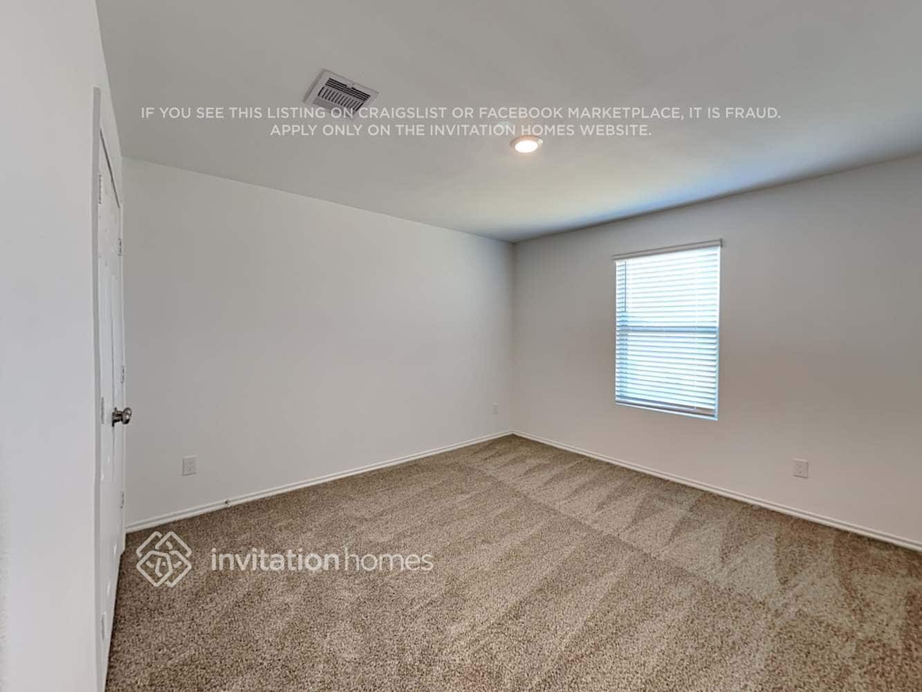 Building Photo - 18719 Charter Elm Dr