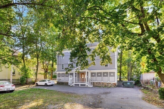 Building Photo - 40 Harding Rd