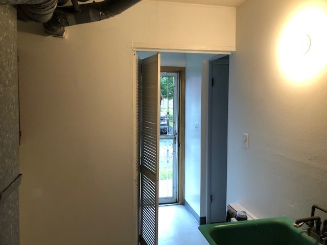 Building Photo - 27801 Mills Ave