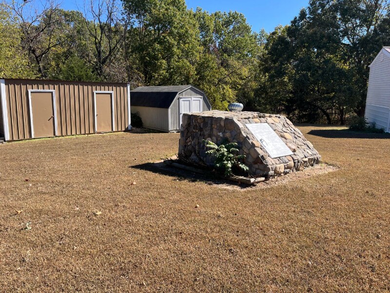 Building Photo - 15336 FR 1155