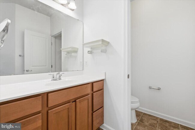 Building Photo - 7411 Brunson Cir