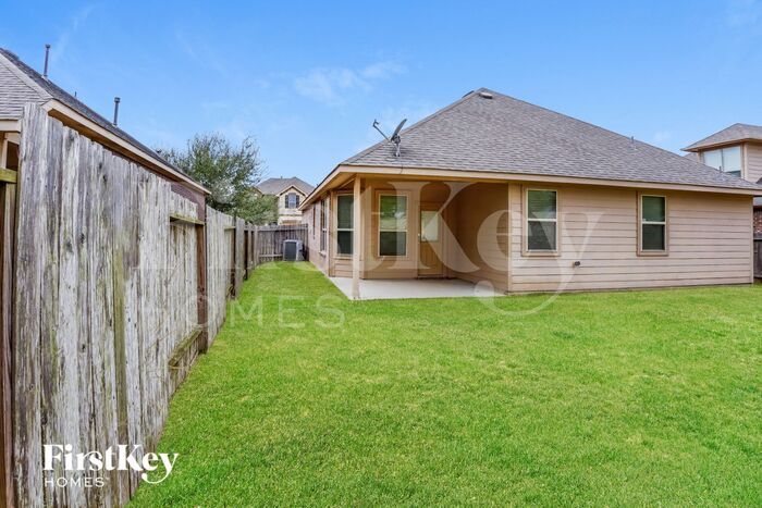 Building Photo - 6522 Claire Brook Dr