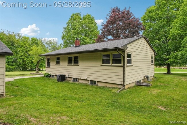 Building Photo - 3005 S Hickory Ridge Rd