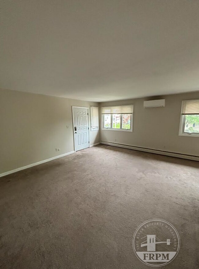 Building Photo - 59 Fairmount St