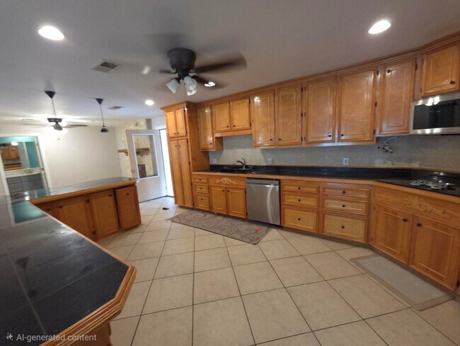 Building Photo - 926 Pecan St