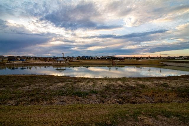 Building Photo - 404 Dewberry St