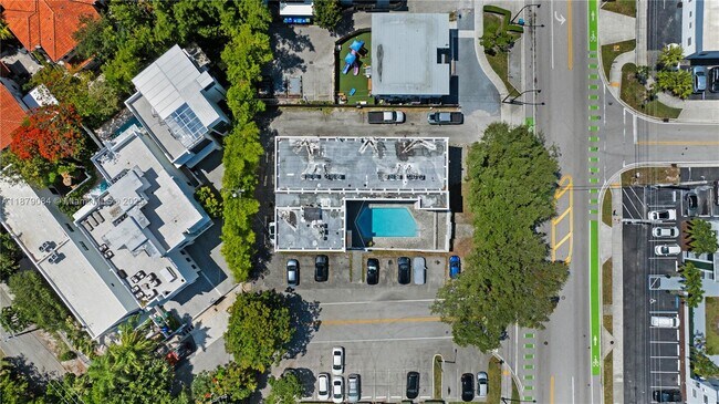 Building Photo - 3101 SW 27th Ave